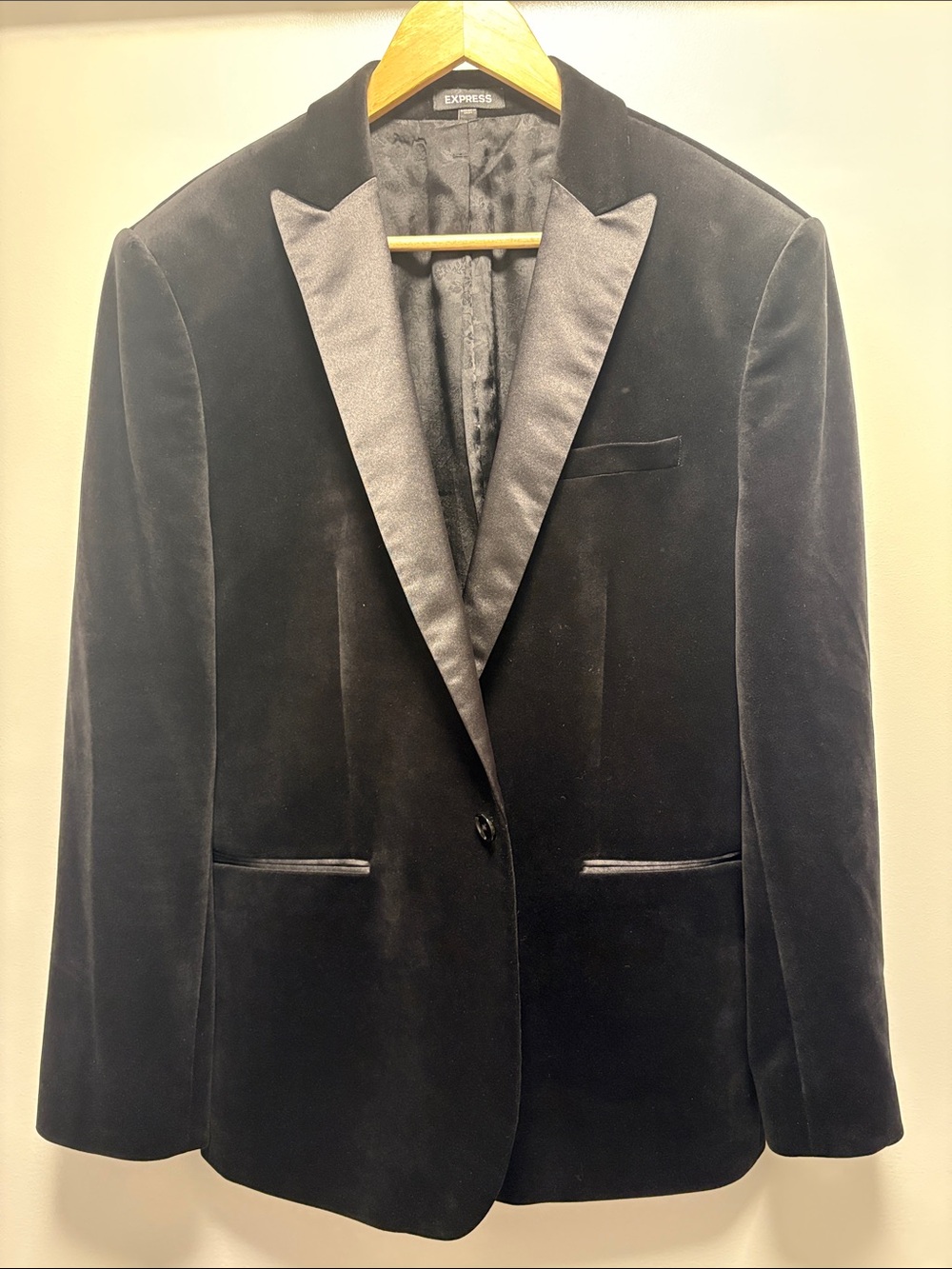 Express Black Velvet Tuxedo Blazer